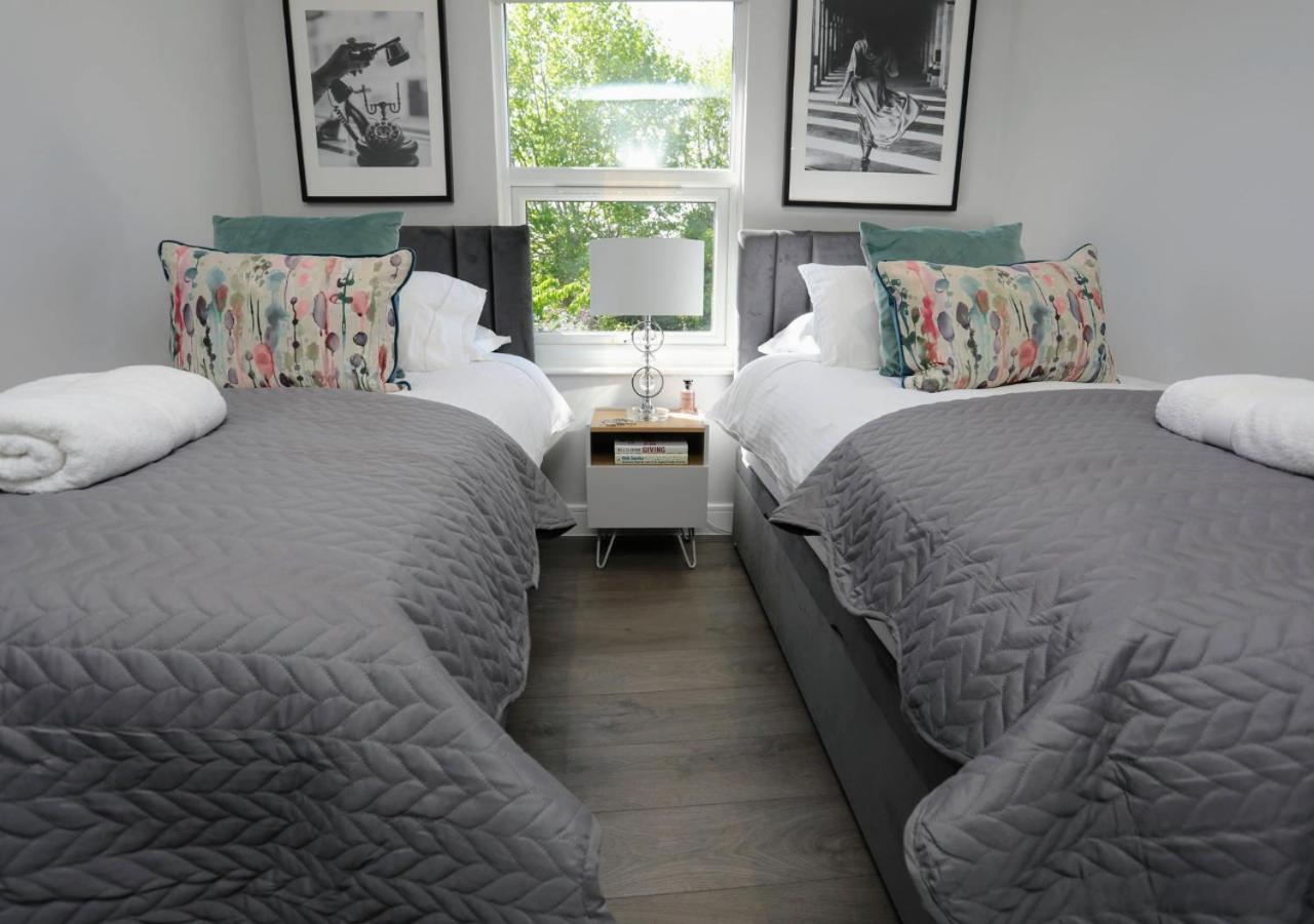 Aisiki Apartments At Stanhope Road, North Finchley, Airconditioned Multiple 2 Or 3-Bedroom, Pet-Friendly Duplex Flats, King Or Twin Beds, Airconditioned & Free Wi-Fi Екстериор снимка